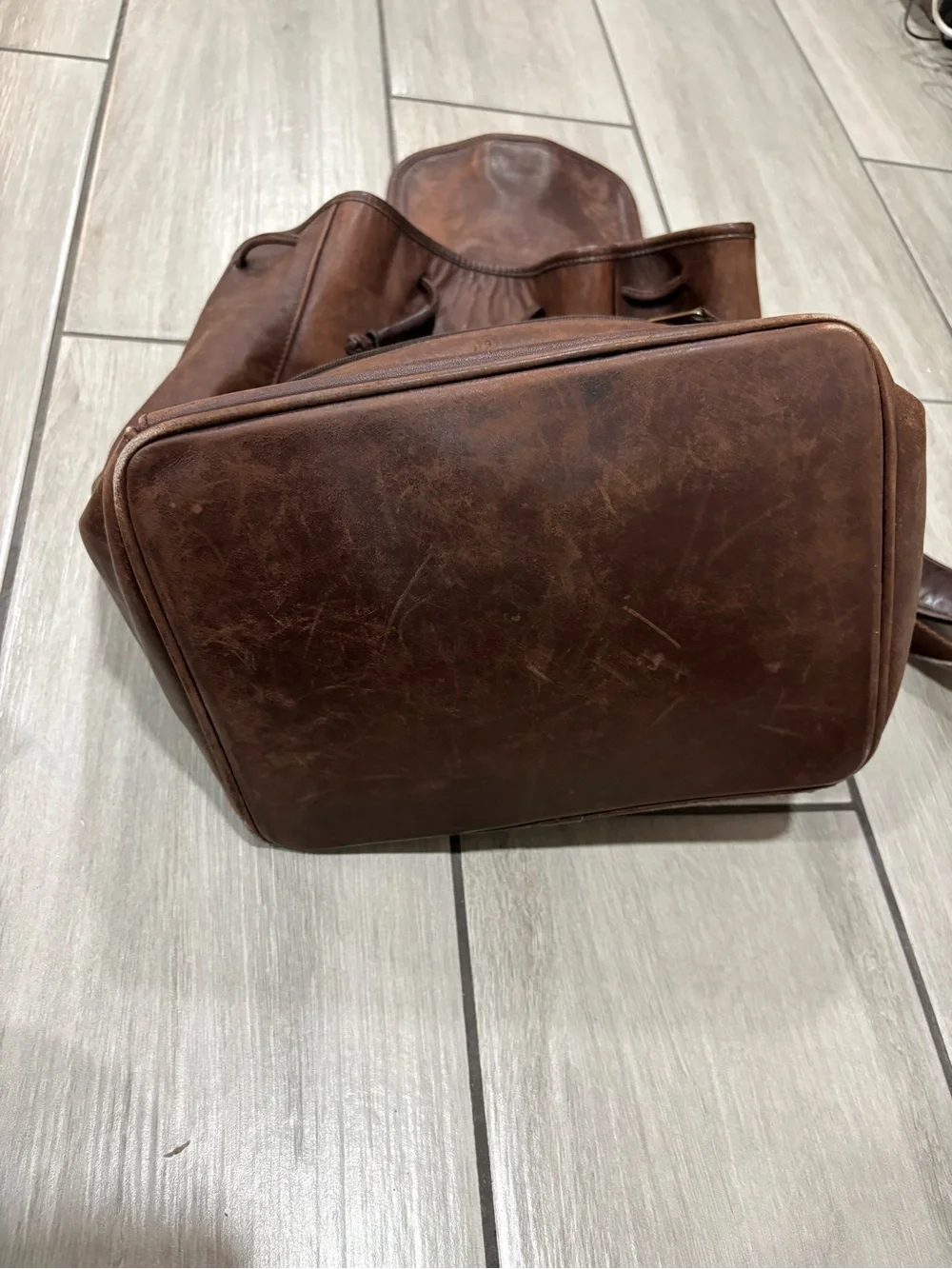 Beautiful Vintage Coach All Leather Rich Tan Backpack 0529